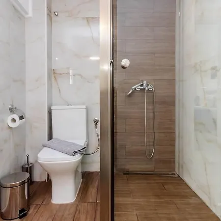 Elite 2-bdrm Maisonette In Nikiti, 250m To Apartament *