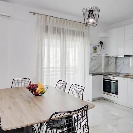 Apartament Elite 2-bdrm Maisonette In Nikiti, 250m To Nikiti (Sithonia)