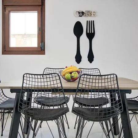 Elite 2-bdrm Maisonette In Nikiti, 250m To *