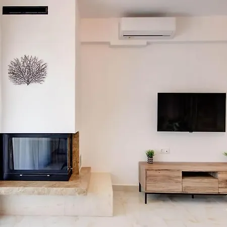 Elite 2-bdrm Maisonette In Nikiti, 250m To *