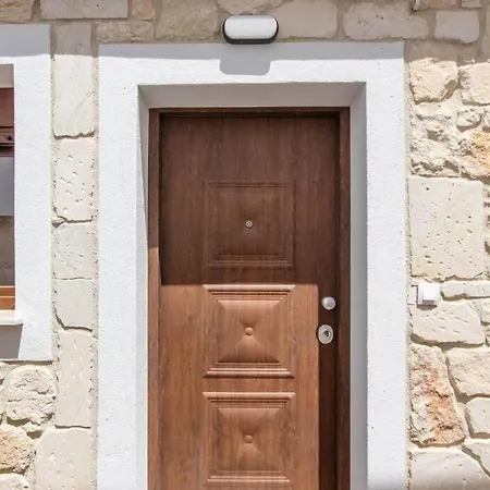 Elite 2-bdrm Maisonette In Nikiti, 250m To *