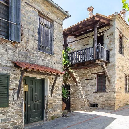 Elite 2-bdrm Maisonette In Nikiti, 250m To Nikiti (Sithonia)